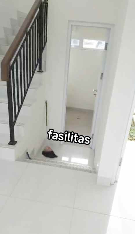 dijual rumah 2lt siap huni di green park cinere depok