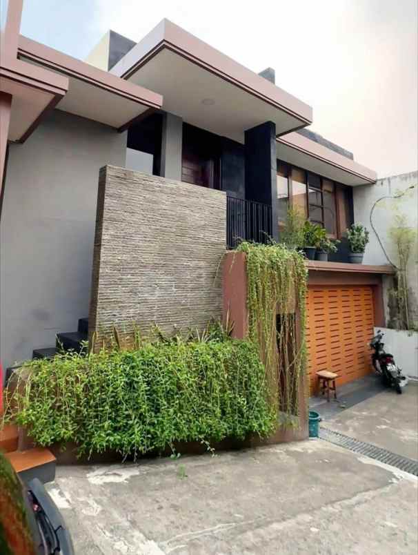 dijual rumah al baidho cipayung jakarta