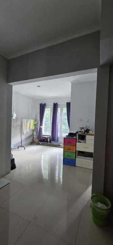 dijual rumah antapani lama