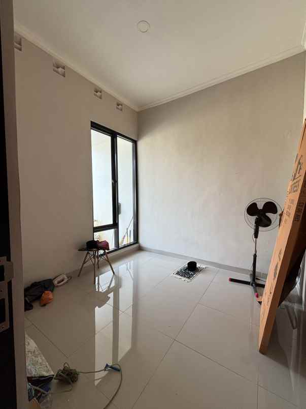 dijual rumah bakti jaya setu tangerang