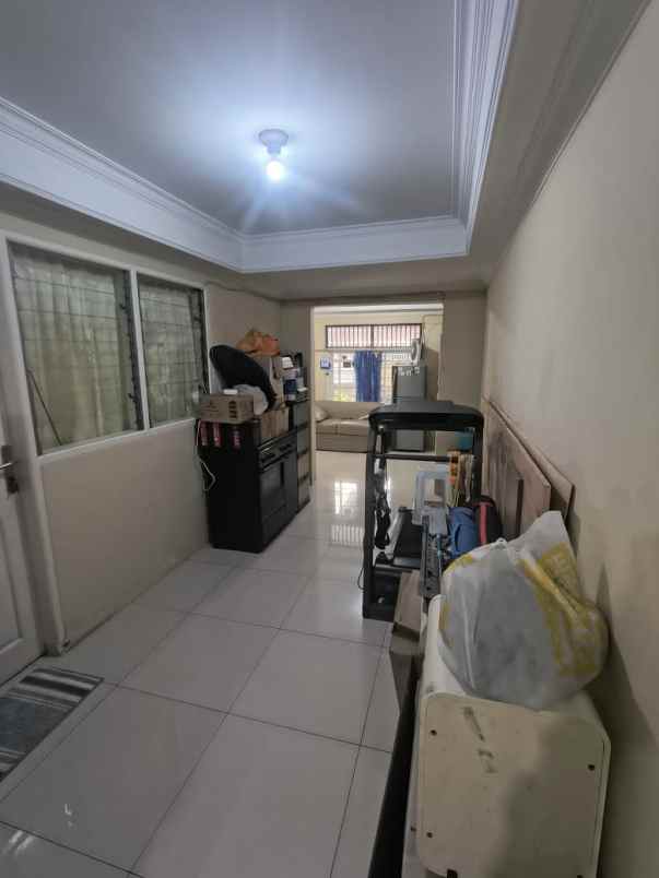 dijual rumah bandengan penjaringan