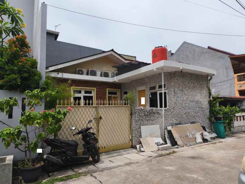 dijual rumah bangun cipta sarana bcs