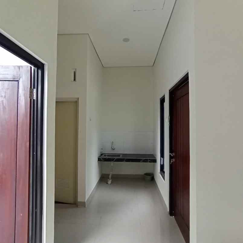 dijual rumah bangunjiwo kec kasihan kab