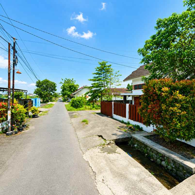 dijual rumah banguntapan
