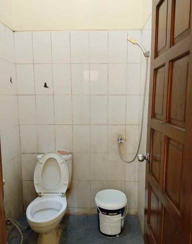 dijual rumah banjeng