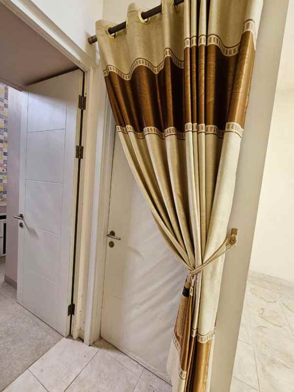 dijual rumah barombong