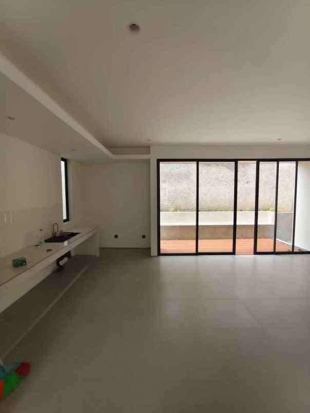 dijual rumah baru di neptunus margahayu bandung