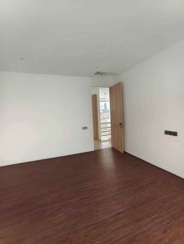 dijual rumah baru di neptunus margahayu bandung