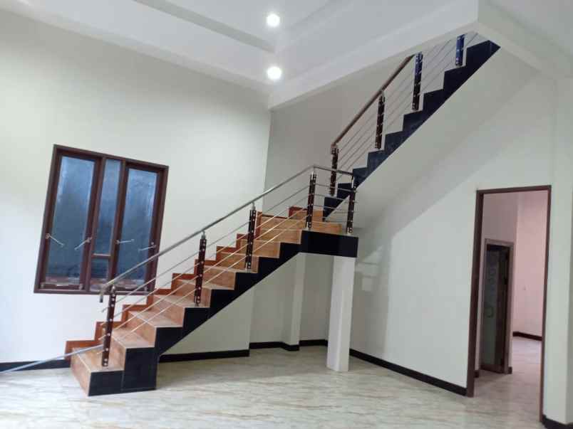 dijual rumah baru siap huni lokasi pancasila