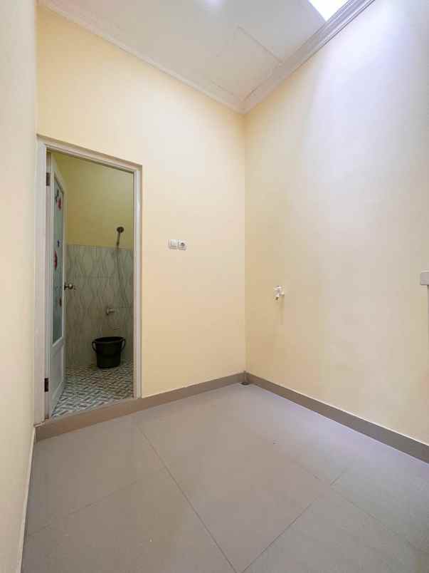 dijual rumah batu ampar