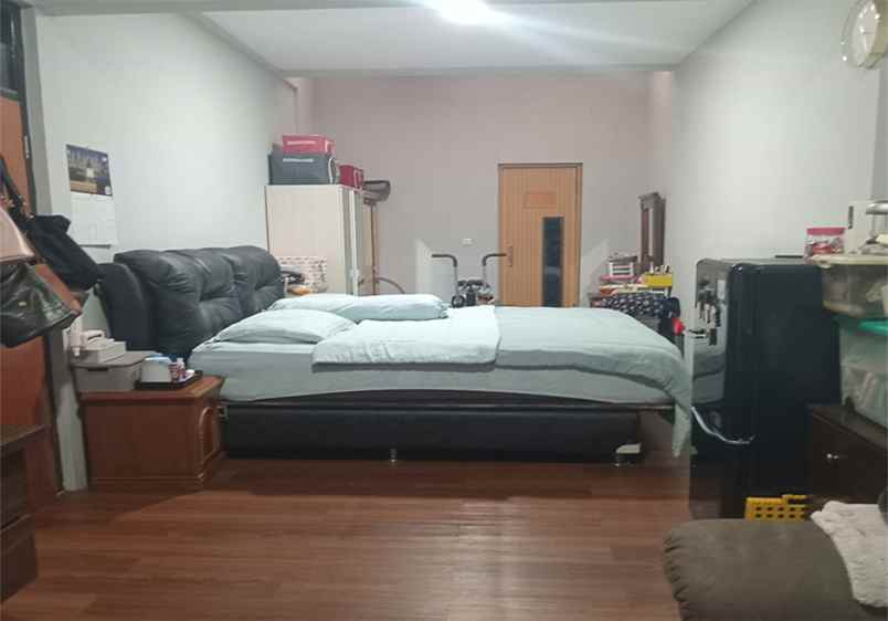 dijual rumah batununggal