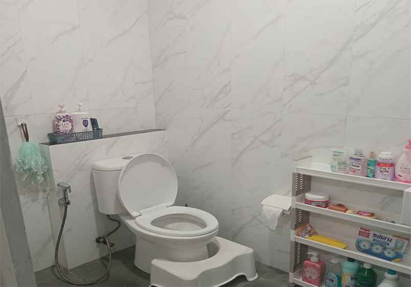 dijual rumah batununggal