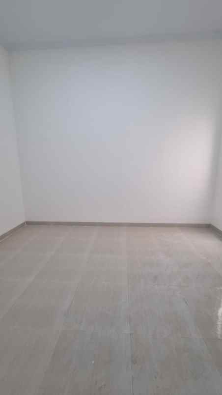 dijual rumah belakang mall kelapa