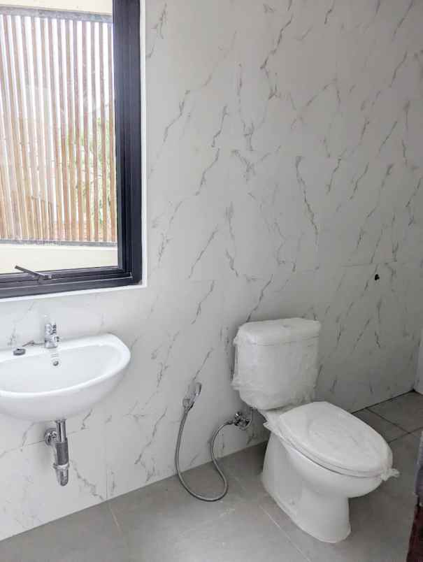 dijual rumah bintaro sektor 9 tangerang