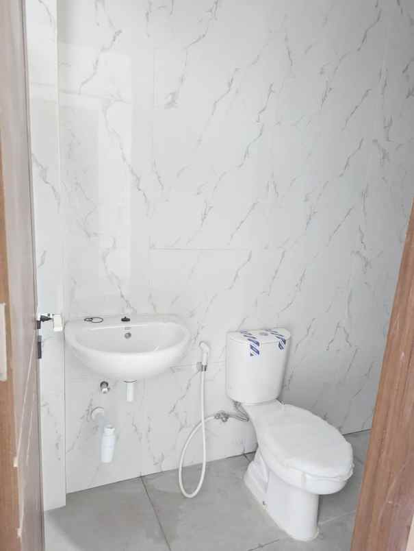 dijual rumah bintaro sektor 9 tangerang