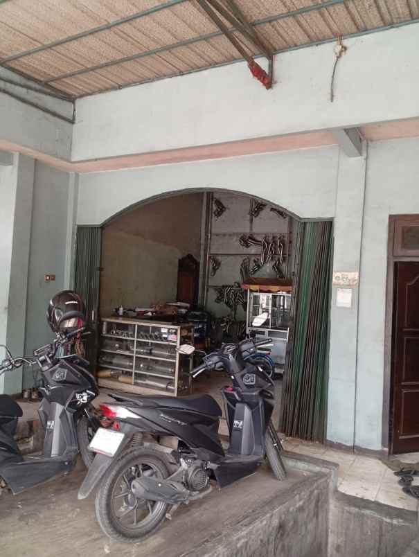 dijual rumah bkt