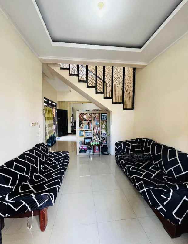 dijual rumah borobudur manyaran