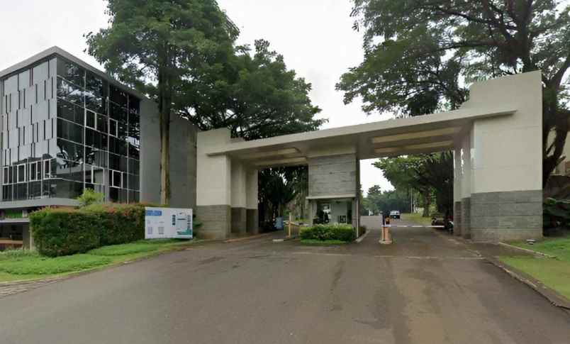 dijual rumah bsb city