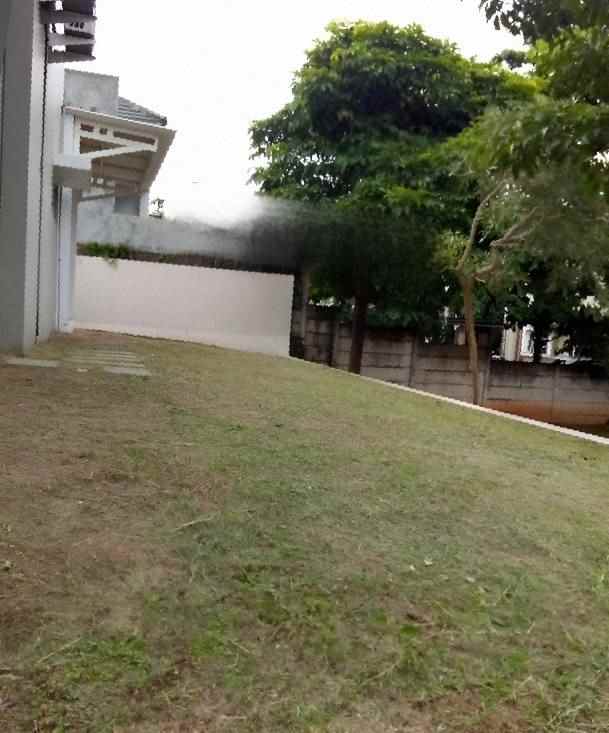 dijual rumah bsb city