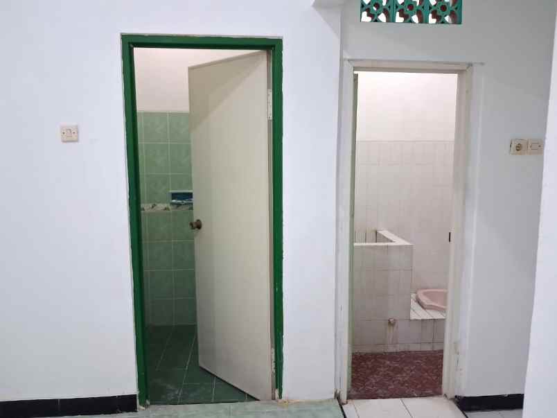 dijual rumah bukit kencana jaya