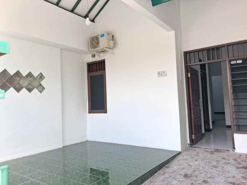 dijual rumah bukit kencana jaya