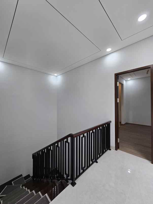 dijual rumah cempaka putih tengah jakpus