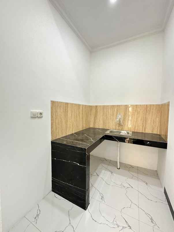 dijual rumah cilandak kko