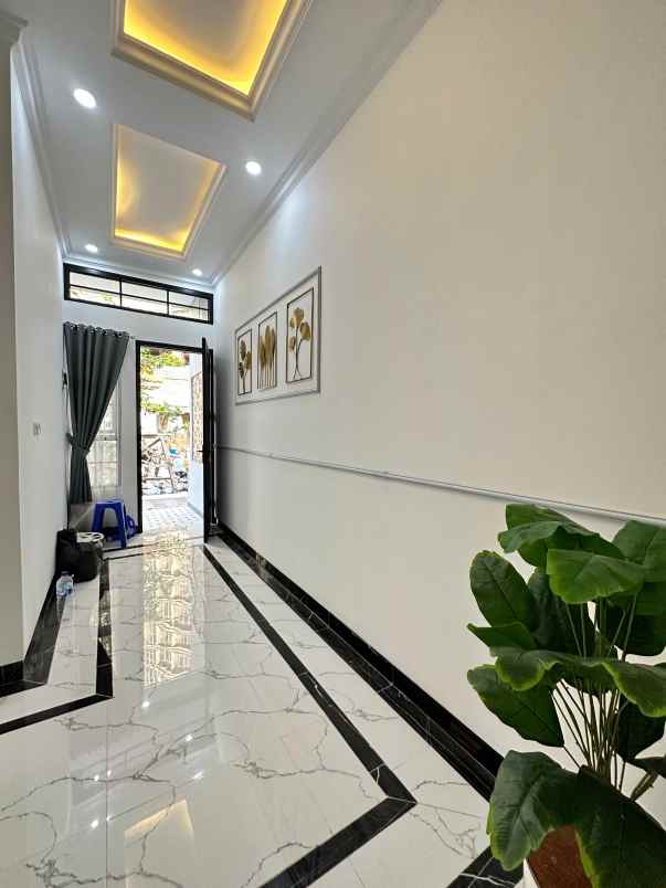 dijual rumah cilandak kko