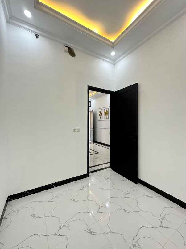 dijual rumah cilandak kko