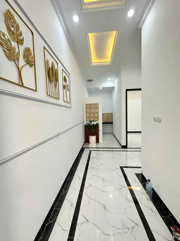 dijual rumah cilandak kko