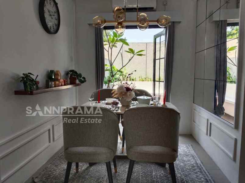 dijual rumah cimpaeun