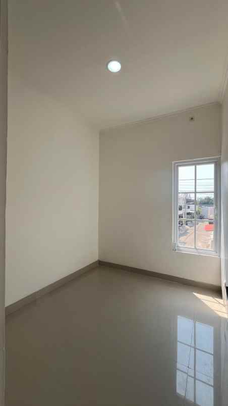 dijual rumah cinangka sawangan