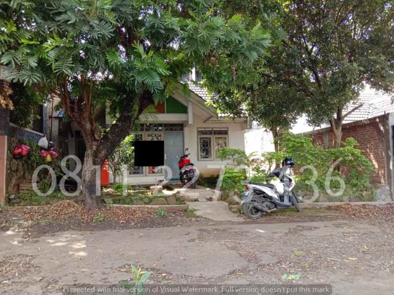 dijual rumah cipageran