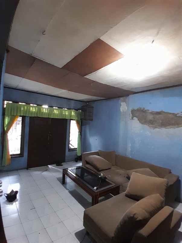 dijual rumah cipayung depok