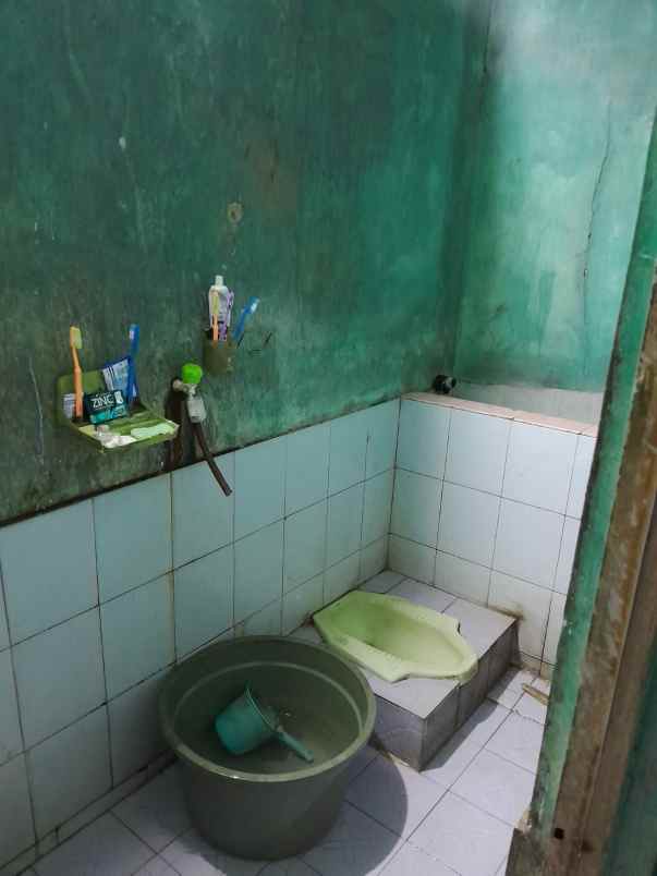 dijual rumah cipayung depok