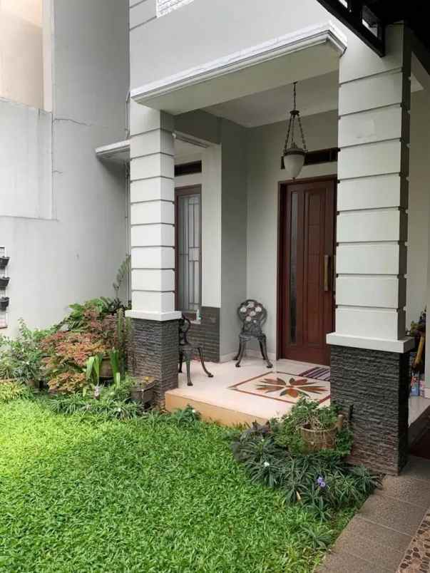 dijual rumah cipete selatan