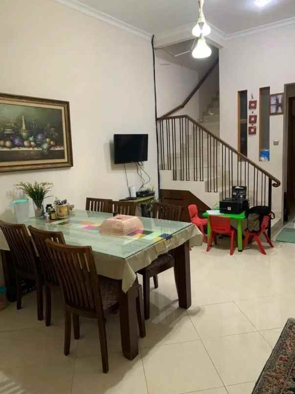 dijual rumah cipete selatan