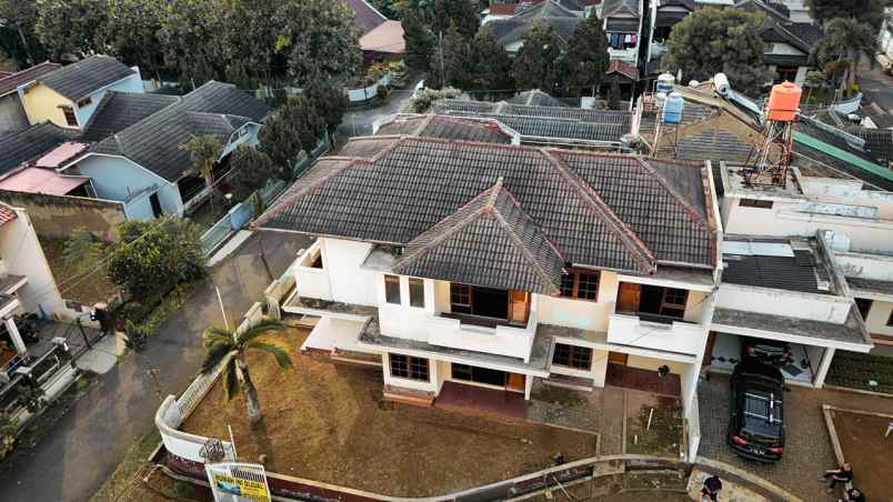 dijual rumah citeureup cimahi