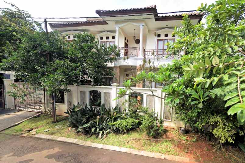 dijual rumah citra grand cibubur bek