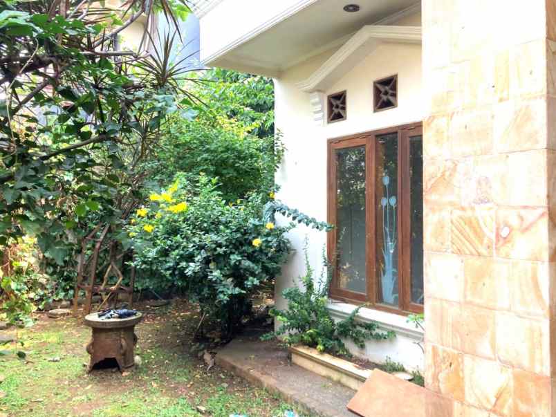 dijual rumah citra grand cibubur bek