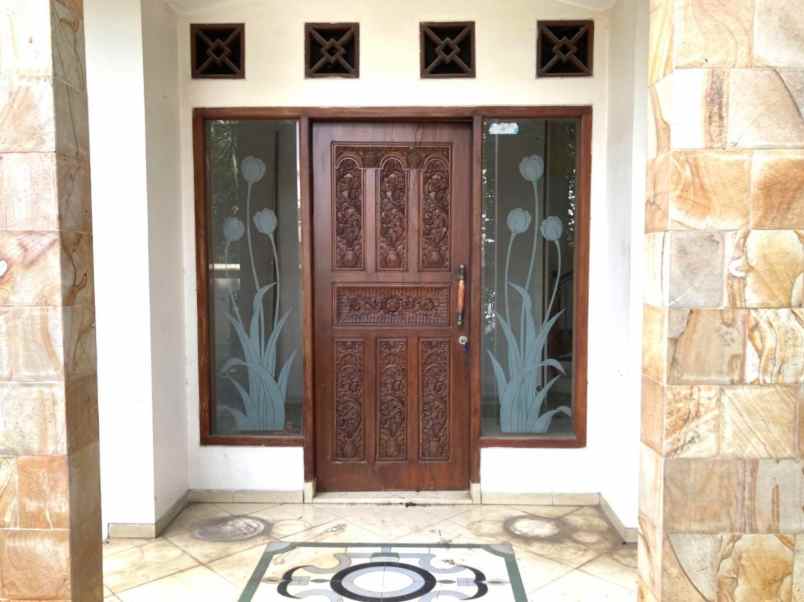 dijual rumah citra grand cibubur bek