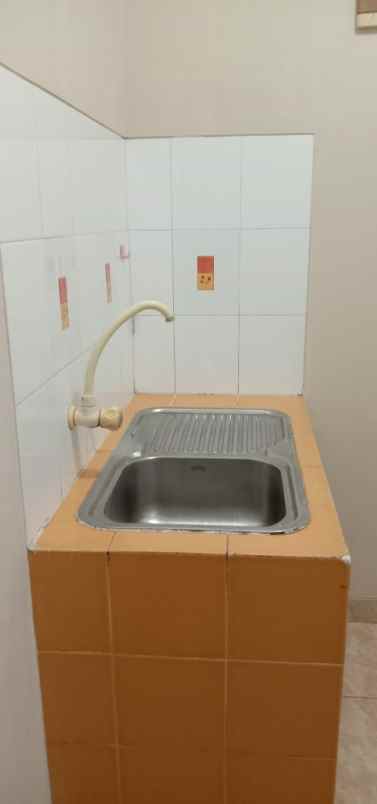 dijual rumah ciwaruga