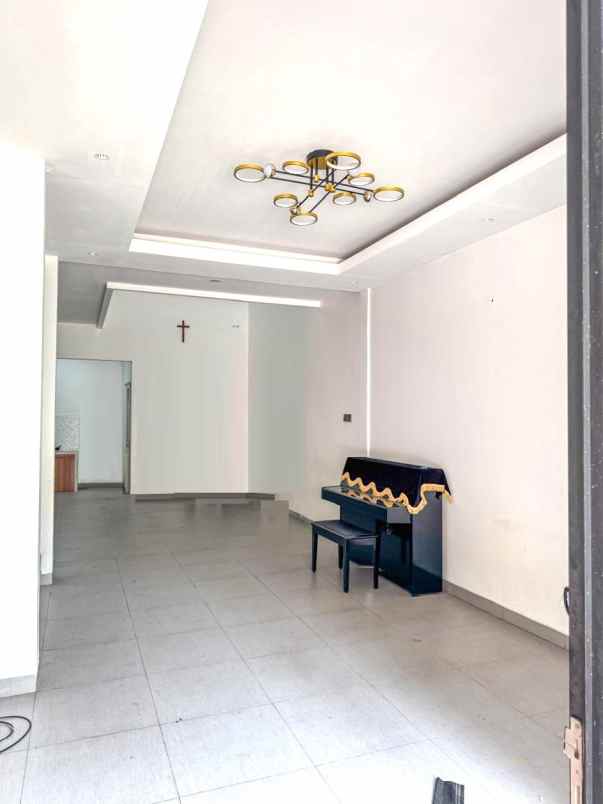 dijual rumah cluster adara hi harapan