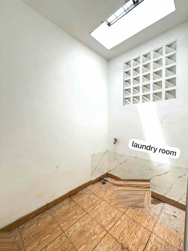 dijual rumah cluster adara hi harapan