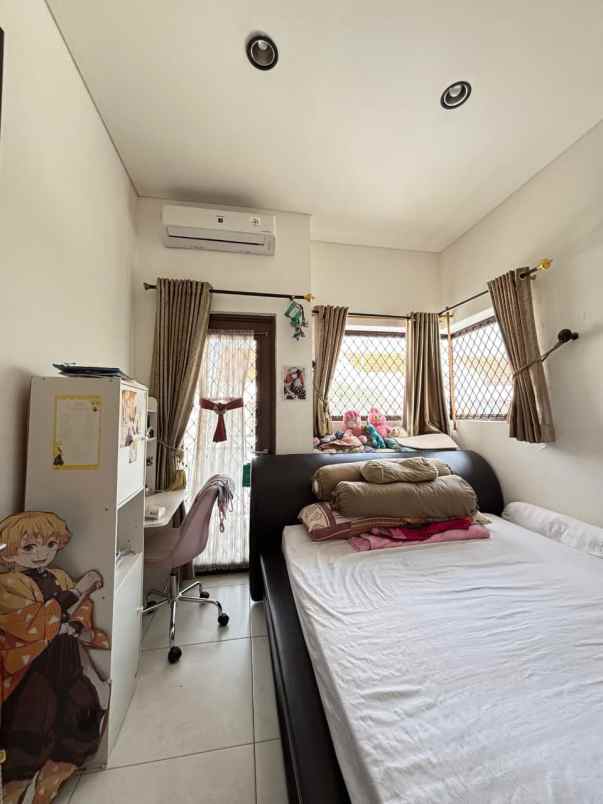 dijual rumah cluster alamanada jgc