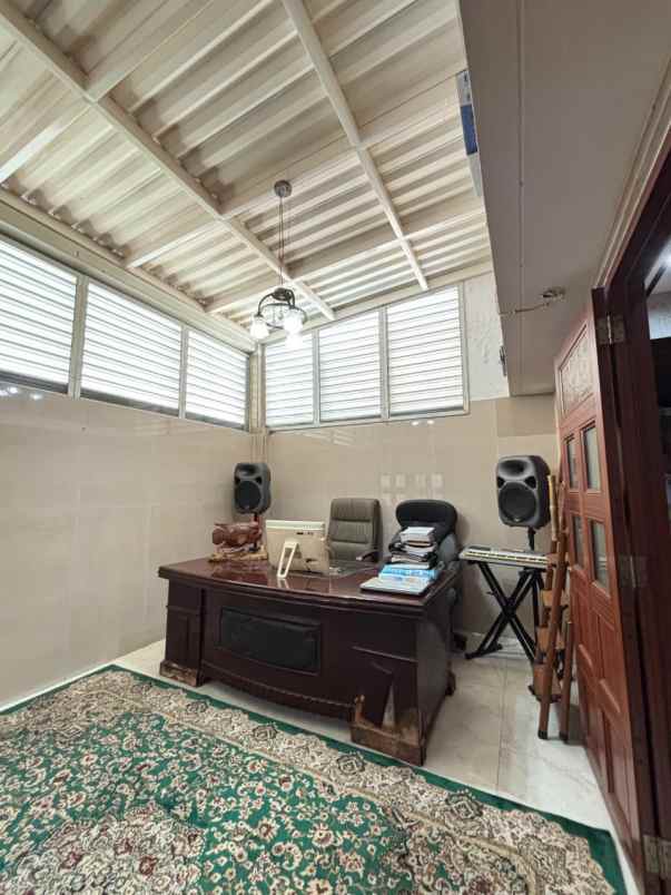 dijual rumah cluster alamanada jgc