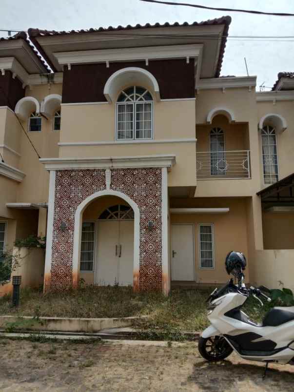 dijual rumah cluster di harjamukti