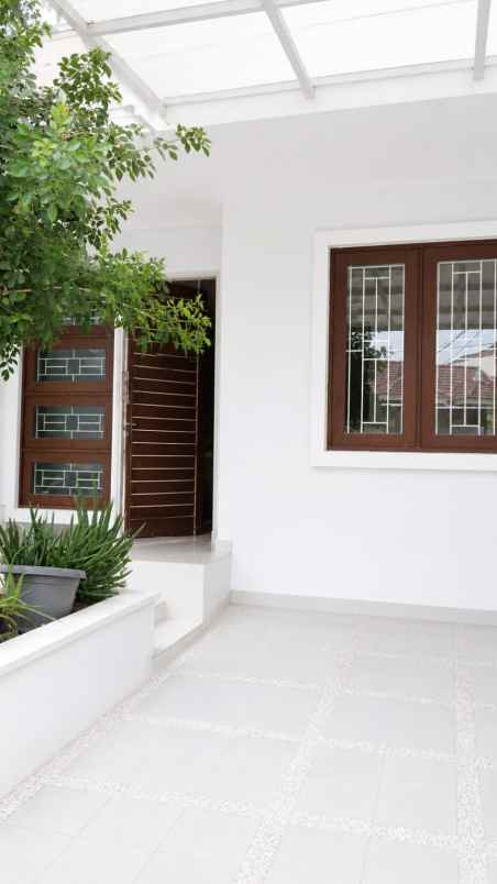 dijual rumah cluster harapan indah bekasi