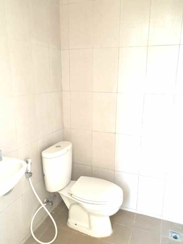 dijual rumah cluster la seine jgc