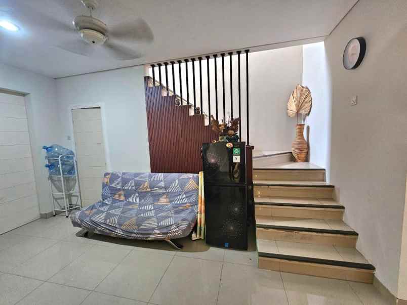 dijual rumah cluster lavesh harapan